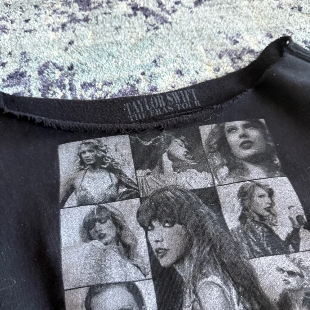 Taylor Swift The Eras Tour Self Cut Black Concert Crewneck Pullover Size Small - Picture 3 of 9